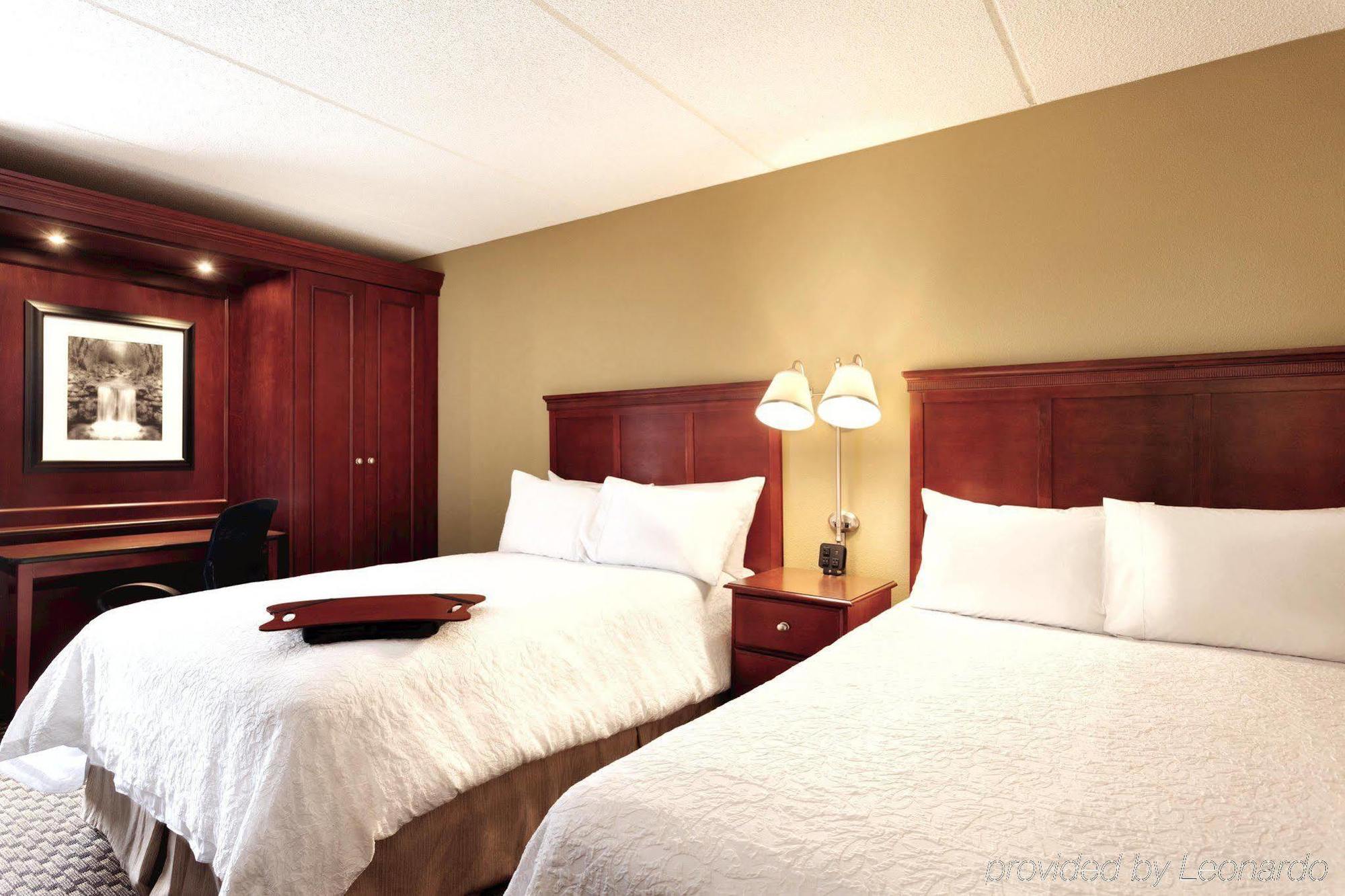 Red Roof Inn Meriden Ct מראה חיצוני תמונה