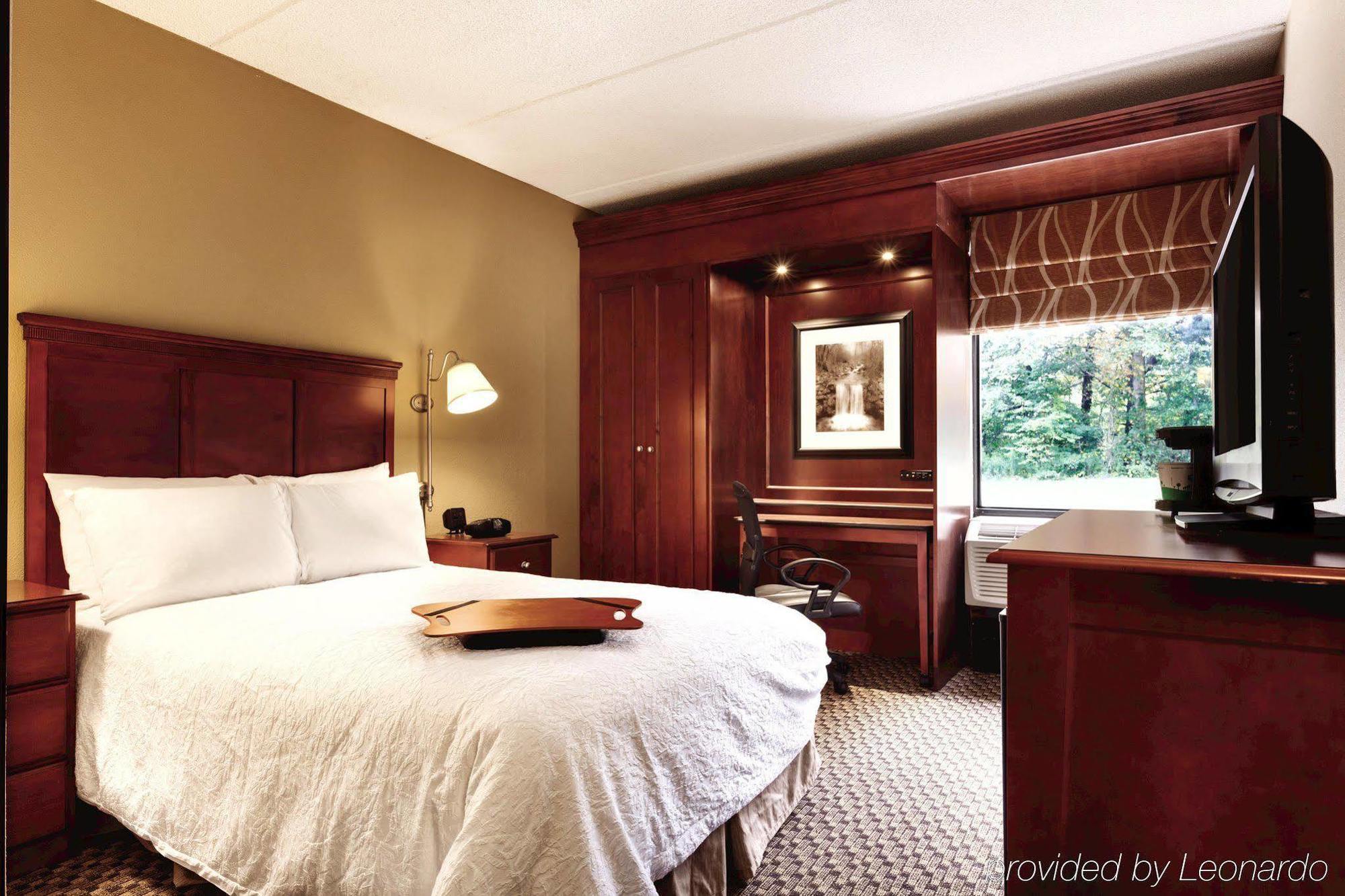 Red Roof Inn Meriden Ct מראה חיצוני תמונה