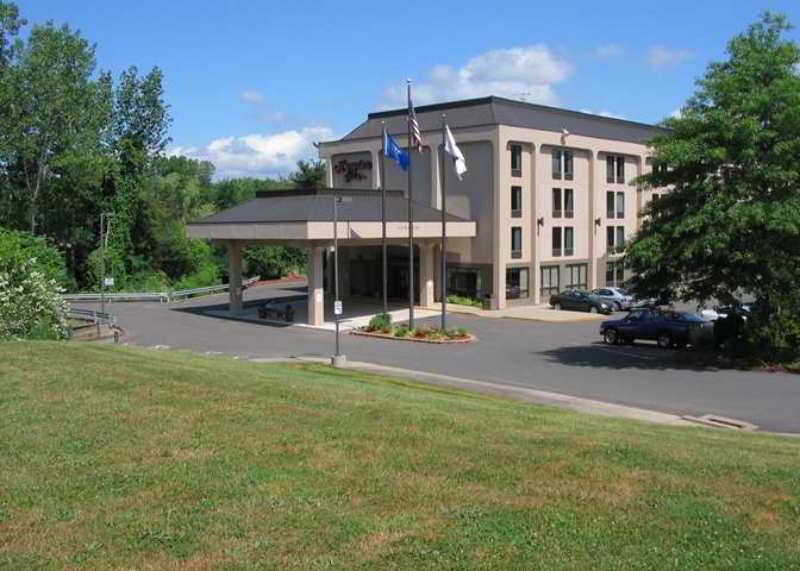 Red Roof Inn Meriden Ct מראה חיצוני תמונה